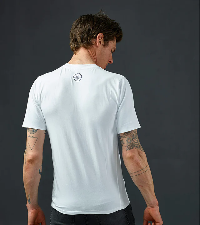 Detailslider_LeCol_models_10may_114_640x720_crop_center.jpg Detailslider_LeCol_models_10may_114_640x720_crop_center.jpg