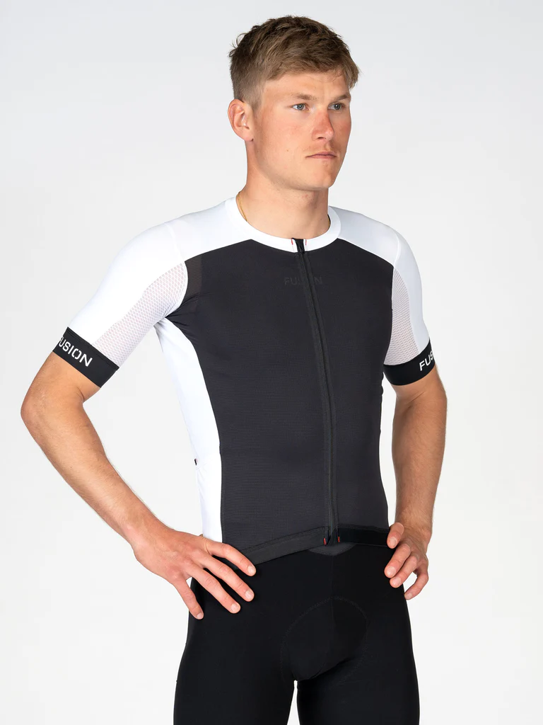 sli-hc-cycling-jersey_0264_white-black_1f_v2-4345027.jpg-2.webp sli-hc-cycling-jersey_0264_white-black_1f_v2-4345027.jpg-2.webp